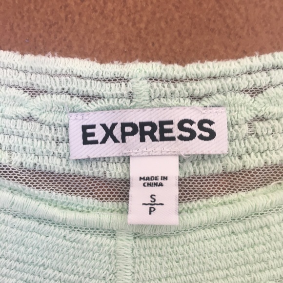 Gorgeous Mint Green Top-Excellent Condition - Picture 3 of 7